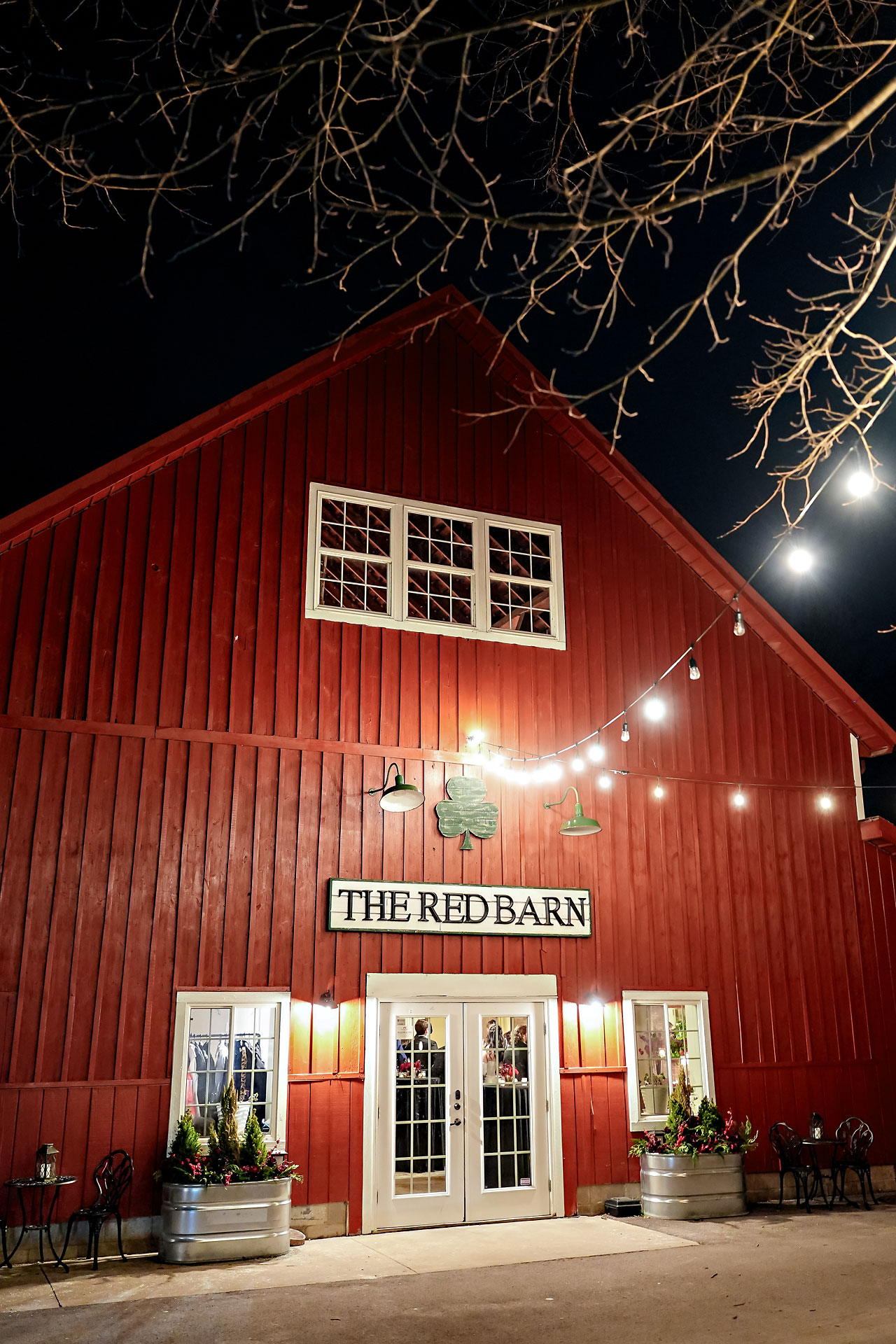 Elizabeth Gavin The Red Barn Sycamore Farm Wedding 165