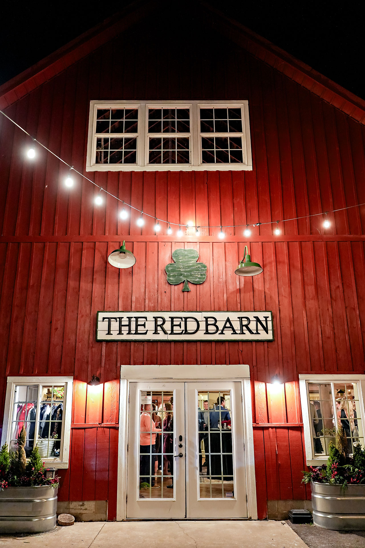 Elizabeth Gavin The Red Barn Sycamore Farm Wedding 180