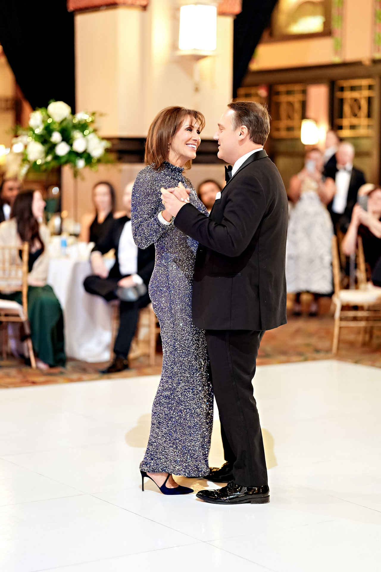 Kara Matt Omni Severin St Johns Union Station Indianapolis Wedding 273